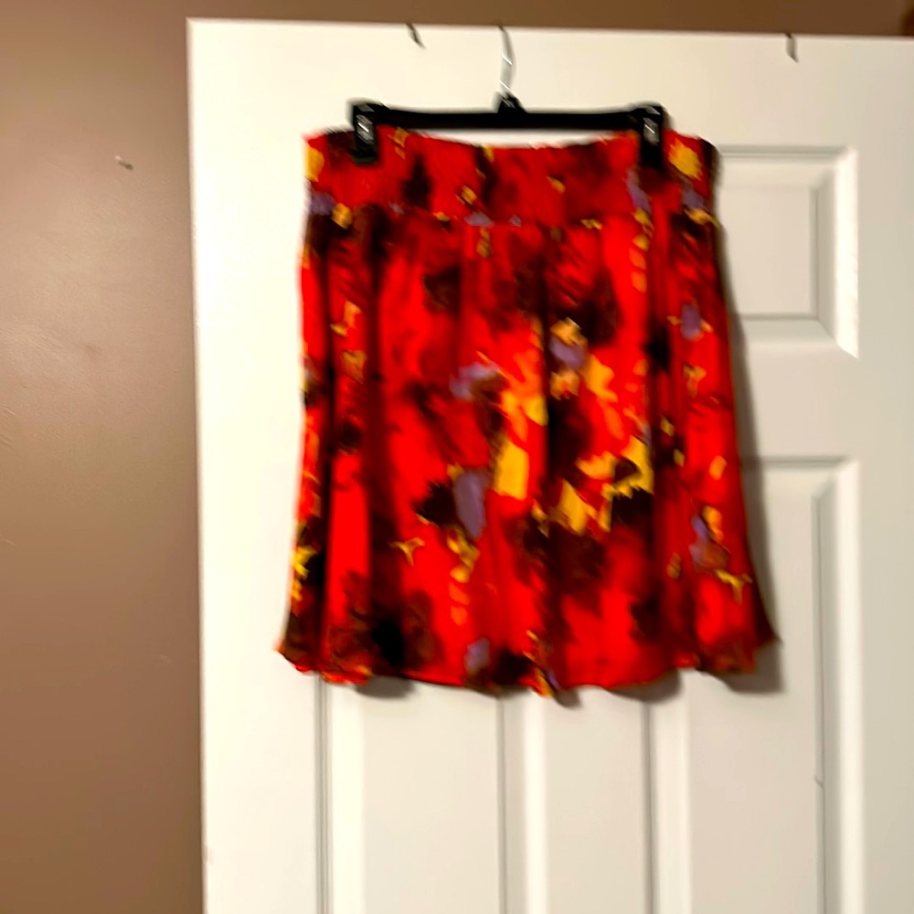 Very pretty colored skirt!!